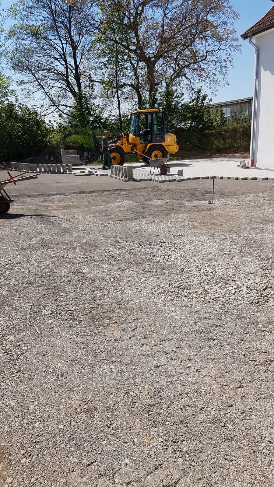 Verlegung der Pflastersteine Verlegung der Pflastersteine